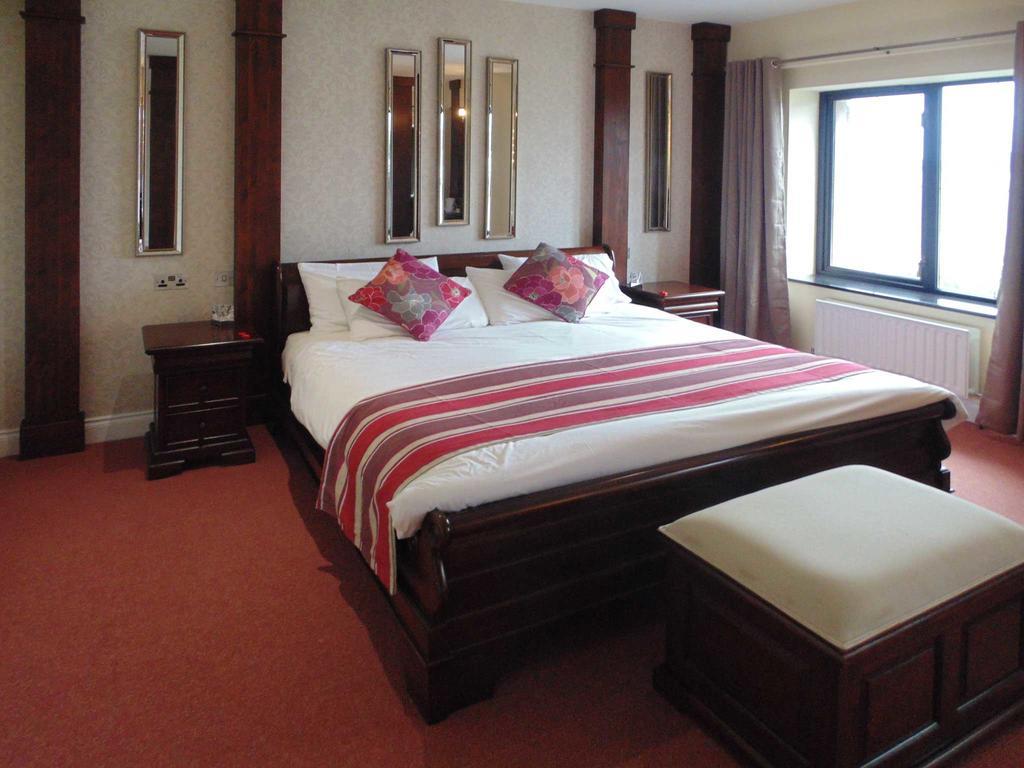 Ostan Oilean Acla Hotel Achill Sound Luaran gambar