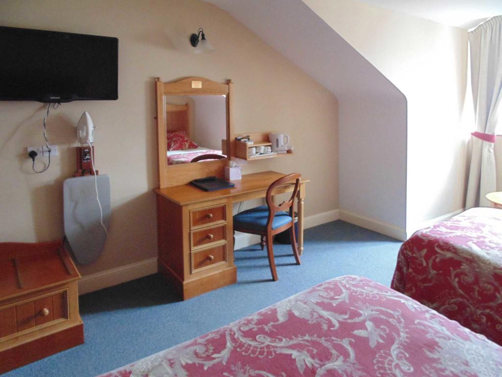 Ostan Oilean Acla Hotel Achill Sound Luaran gambar