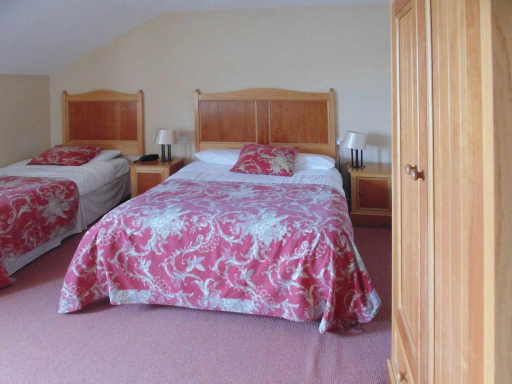 Ostan Oilean Acla Hotel Achill Sound Luaran gambar