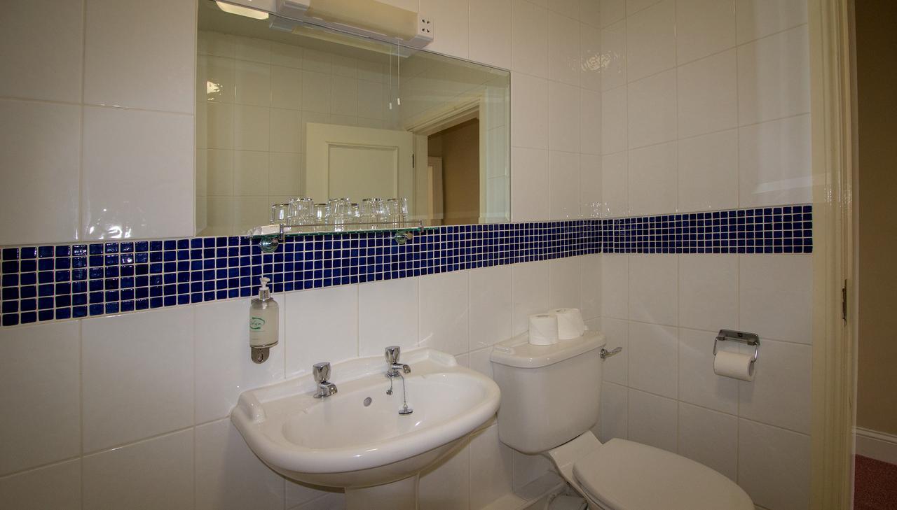 Ostan Oilean Acla Hotel Achill Sound Luaran gambar